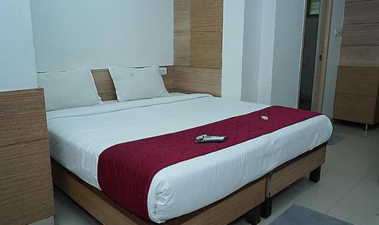 Fabexpress I5 Boutique Hotel Chennai Exterior photo
